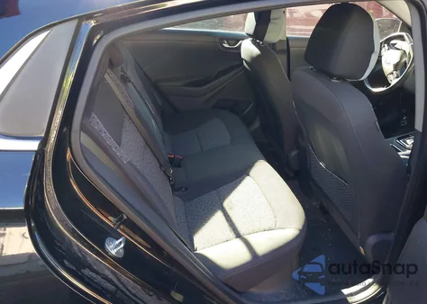 2017 Hyundai Ioniq Hybrid Sel z USA, uszkodzony, nr VIN KMHC75LC9HU028715